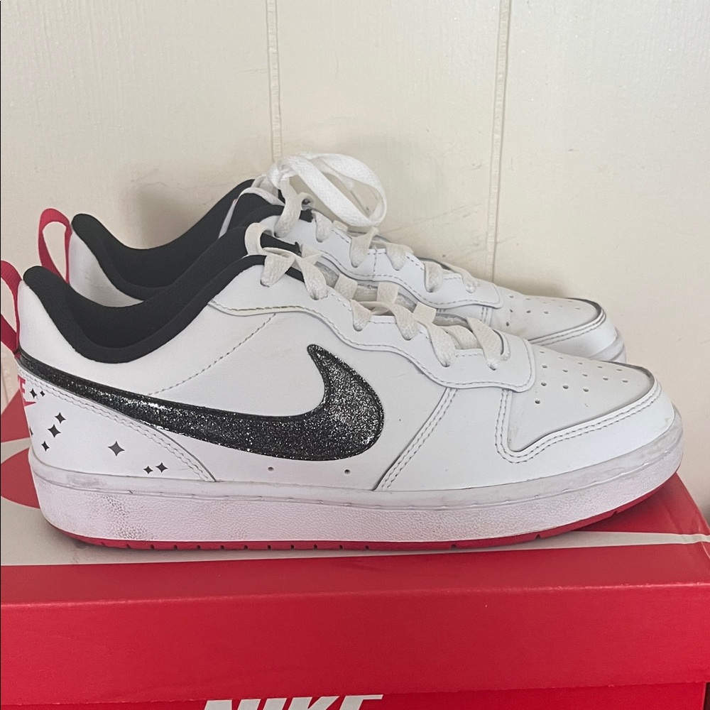 Nike White Sneakers with Glittery Black Swoosh